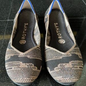 Rothy’s The Flat Women's Shoe – Golden Shimmer – Size 7 ✨🐆